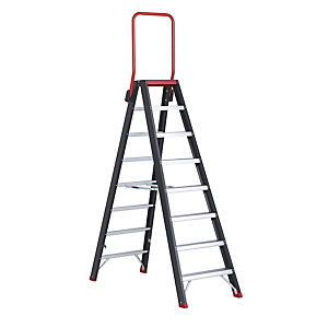 Sicherheits-Stehleiter, beidseitig begehbar, 2 x 8 Stufen.