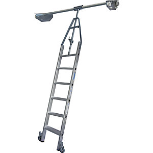 Stufen-Regalleiter, Doppelregal mit Kopffahrwerk für Rundrohr-Schienenanlage, 6 Stufen.