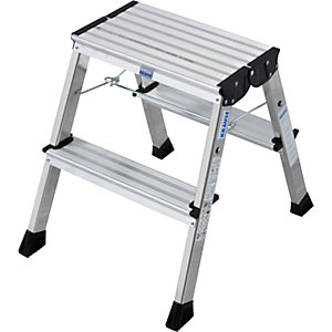 Alu-Klapptritt, mit Rollen, 2 x 2 Stufen, alusilber.