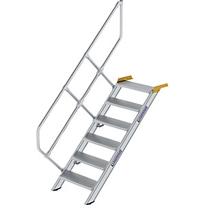 Industrietreppe, Alu-Stufen, Stufenbreite 600 mm, 6 Stufen.