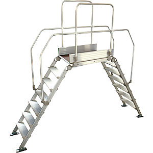 Alu-Leiternüberstieg, Gesamtbelastung 200 kg, 7 Stufen, Plattform 900 x 530 mm.