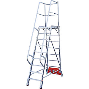 Alu-Plattformleiter STABILO Vario kompakt, für enge Gänge, Breite 820 mm, 9 Stufen.