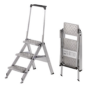 Alu-Klapptreppe, Stufen Aluminium geriffelt, mit Sicherheitsbügel, 3 Stufen.