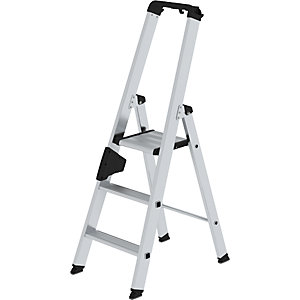 Stufen-Stehleiter, einseitig, Komfort-Ausführung mit ergo-pad®, 3 Stufen.
